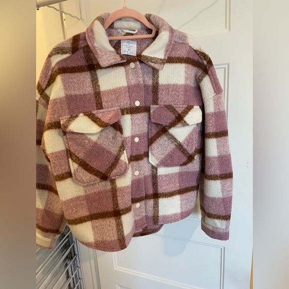 Jacket - Picture 1 of 2